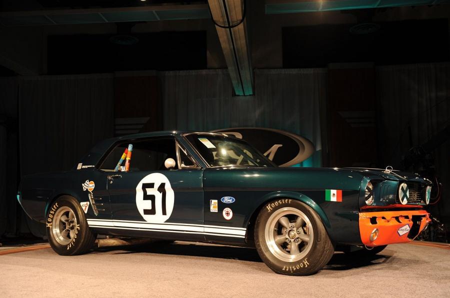 Ford Mustang FIA Race Car '1961
